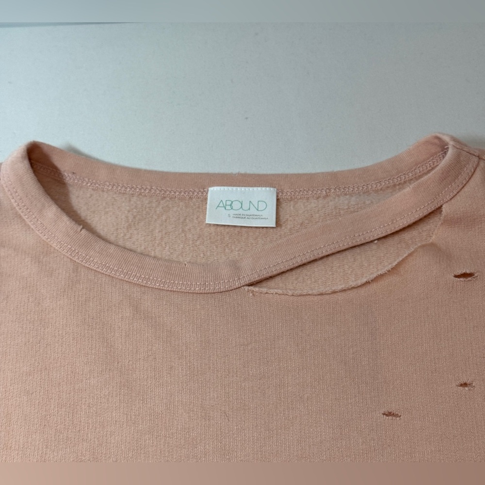 Abound Women's Pink Oversized Distressed Tie-Front Sweatshirt Size Small NWT - Picture 8 of 9